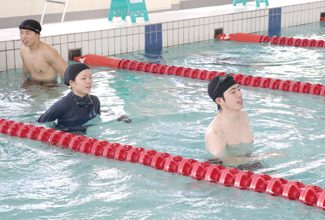 アクアエクササイズ（保健体育演習）